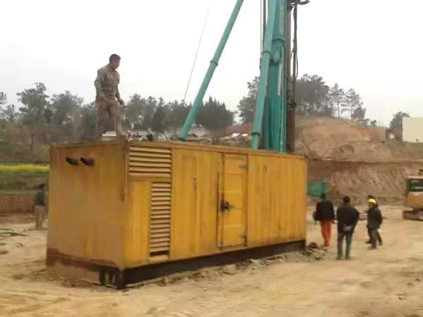 浩口镇如何判断水冷式机油散热器密封件是否需要更换？